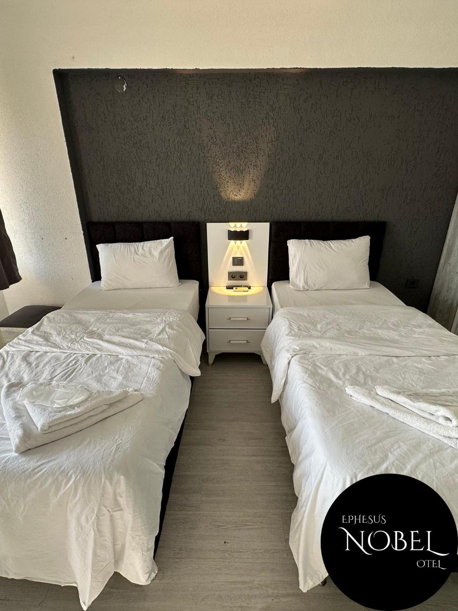 Ephesus Nobel Otel セルチュク エクステリア 写真