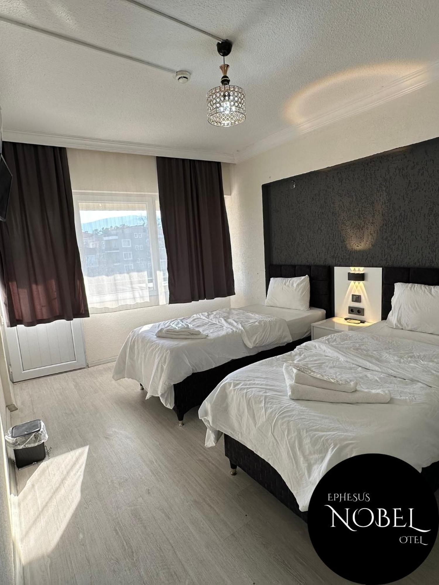 Ephesus Nobel Otel セルチュク エクステリア 写真