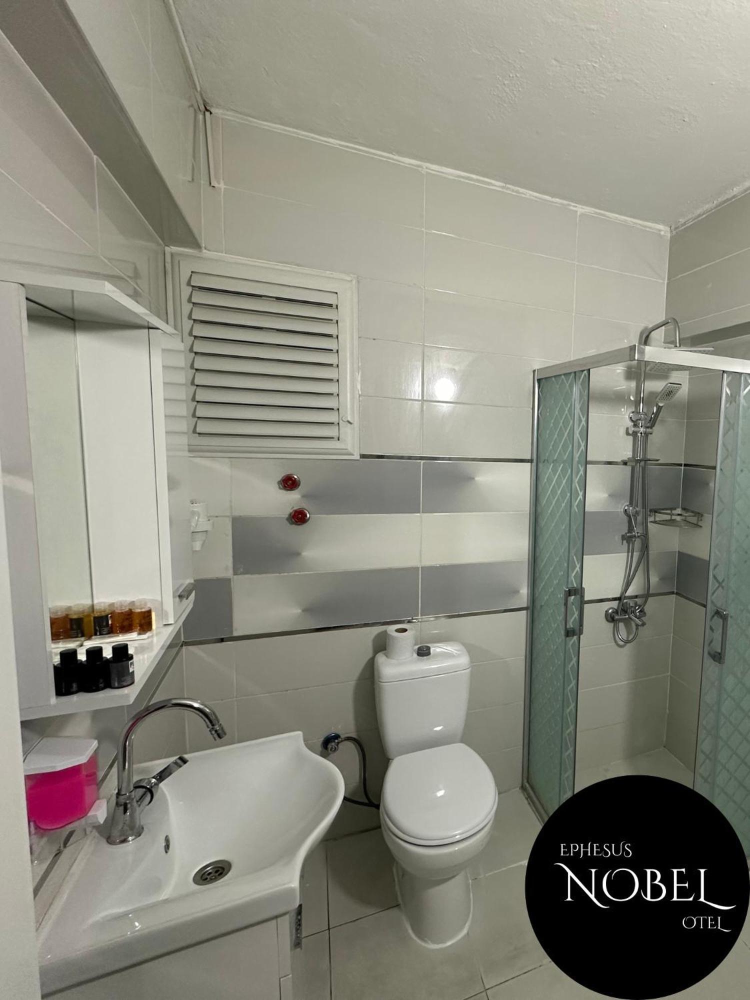 Ephesus Nobel Otel セルチュク エクステリア 写真
